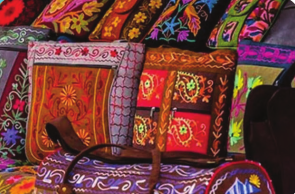 Handicrafts and Traditional Industries Icon